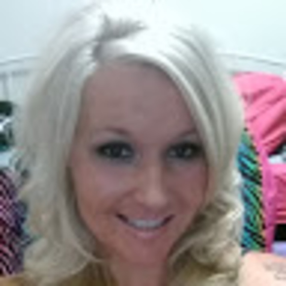 Meet your Posher, Tyann - Picture 1 of 1